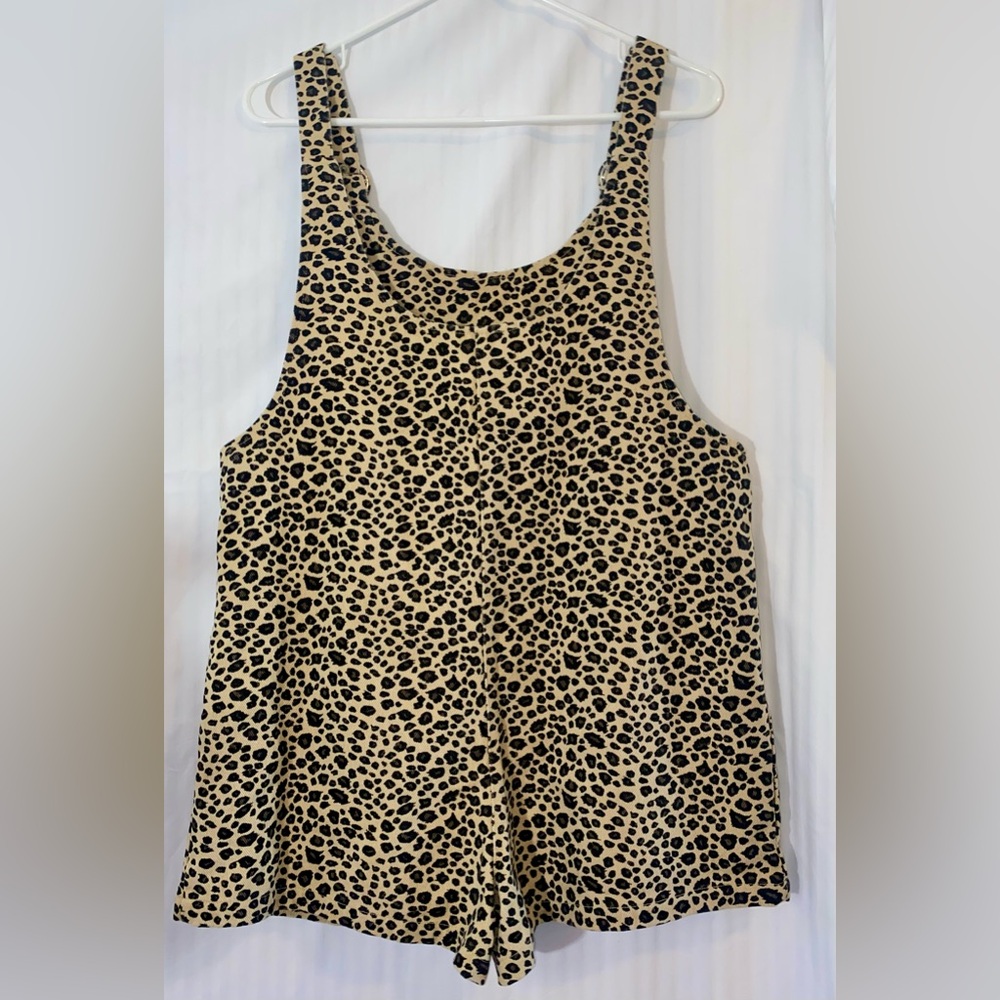 * SOLD ON M * 100% Cotton Leopard Print Adjustable Short Overalls Size Medium - Picture 5 of 7